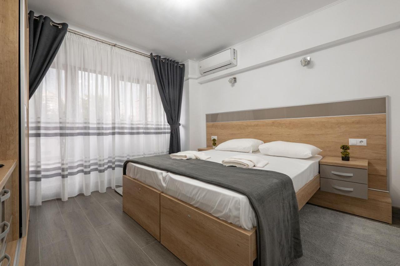 Luxury Ultracentral Pitesti Luaran gambar